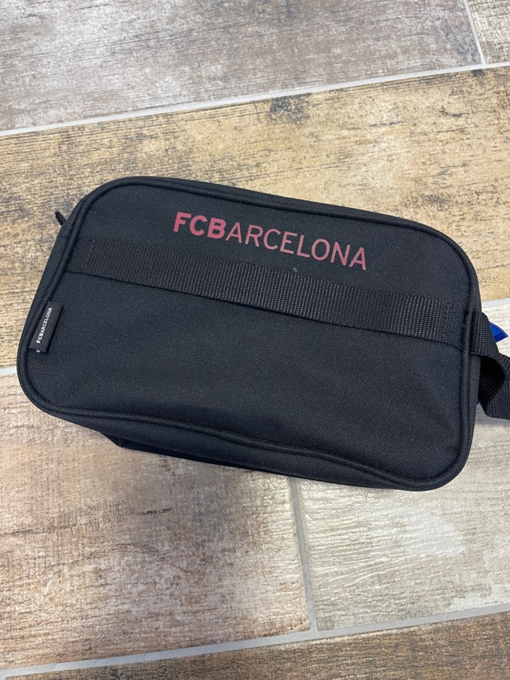 FCBarcelona Travel Toiletry Bag Like New Double Zip - Picture 2 of 10